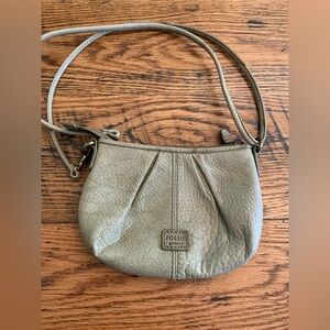 Fossil leather mini bag purse crossbody shoulder convertible 
Green summer
